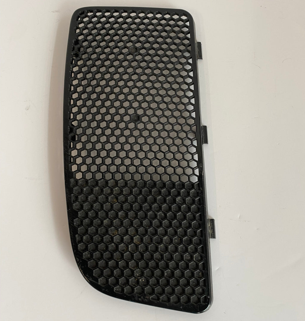 Grille droite radiateur eau Touring Harley Davidson REF OEM 57100152