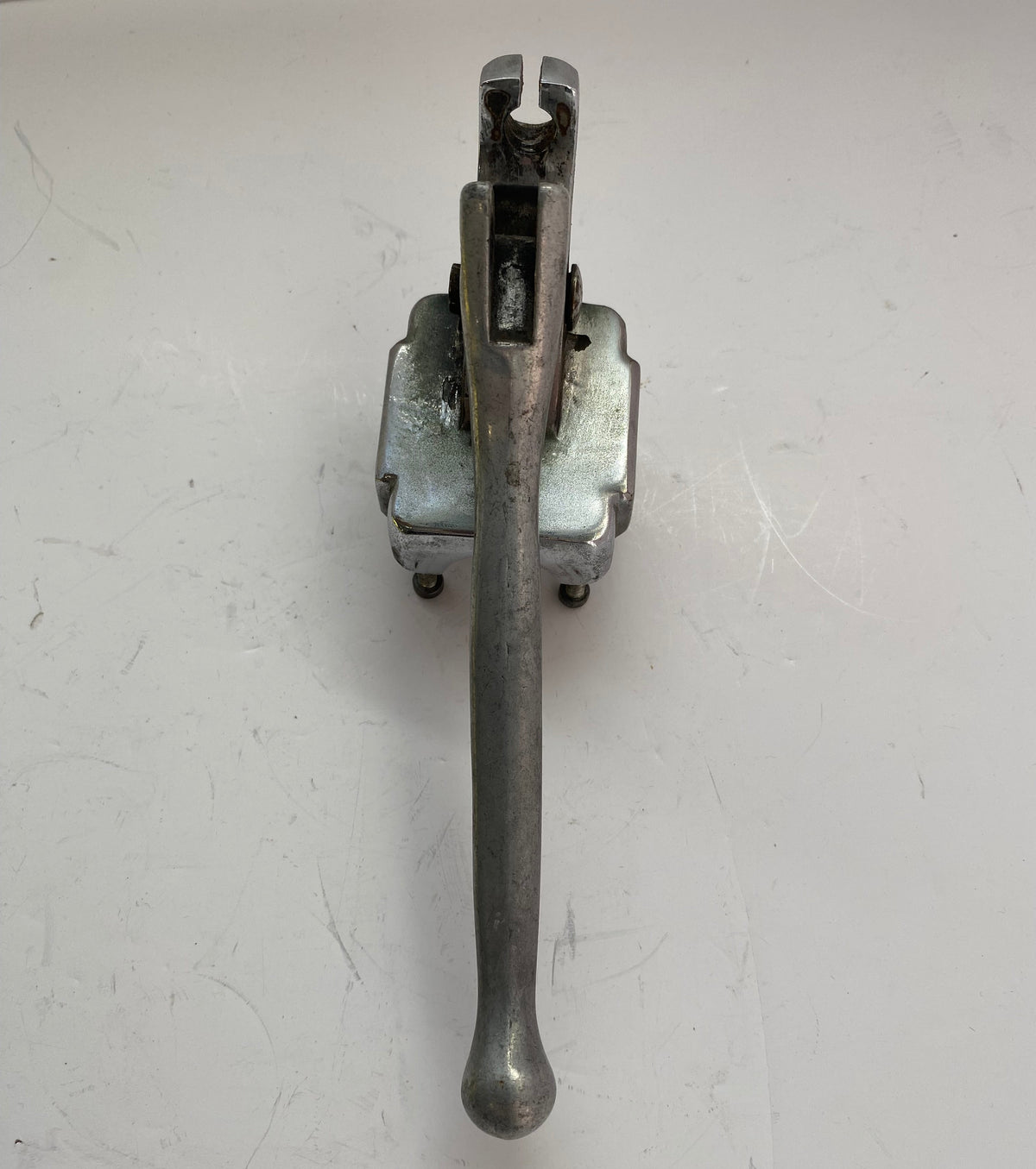 Support de levier + levier embrayage Shovelhead Harley Davidson REF OEM 38609-72