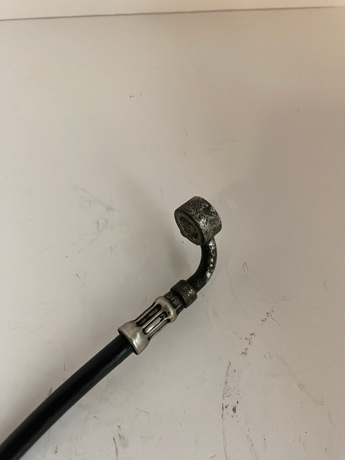 Durite de frein arrière ABS Touring 2008 Harley Davidson REF OEM 40610-08