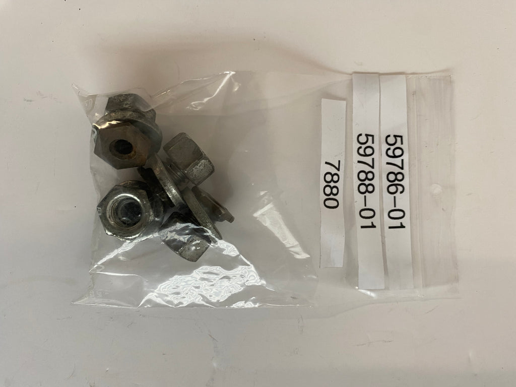 Kit de fixation pour garde boue arrière Touring Harley Davidson REF OEM 59786-01 & 59788-01 & 7880