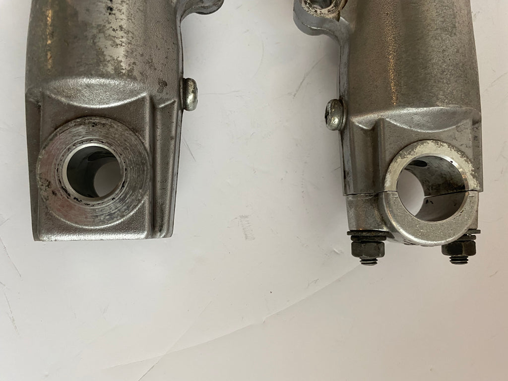 Jeu de fourreaux de fourche 41 mm Touring Harley Davidson REF OEM 46502-09 & 46495-09