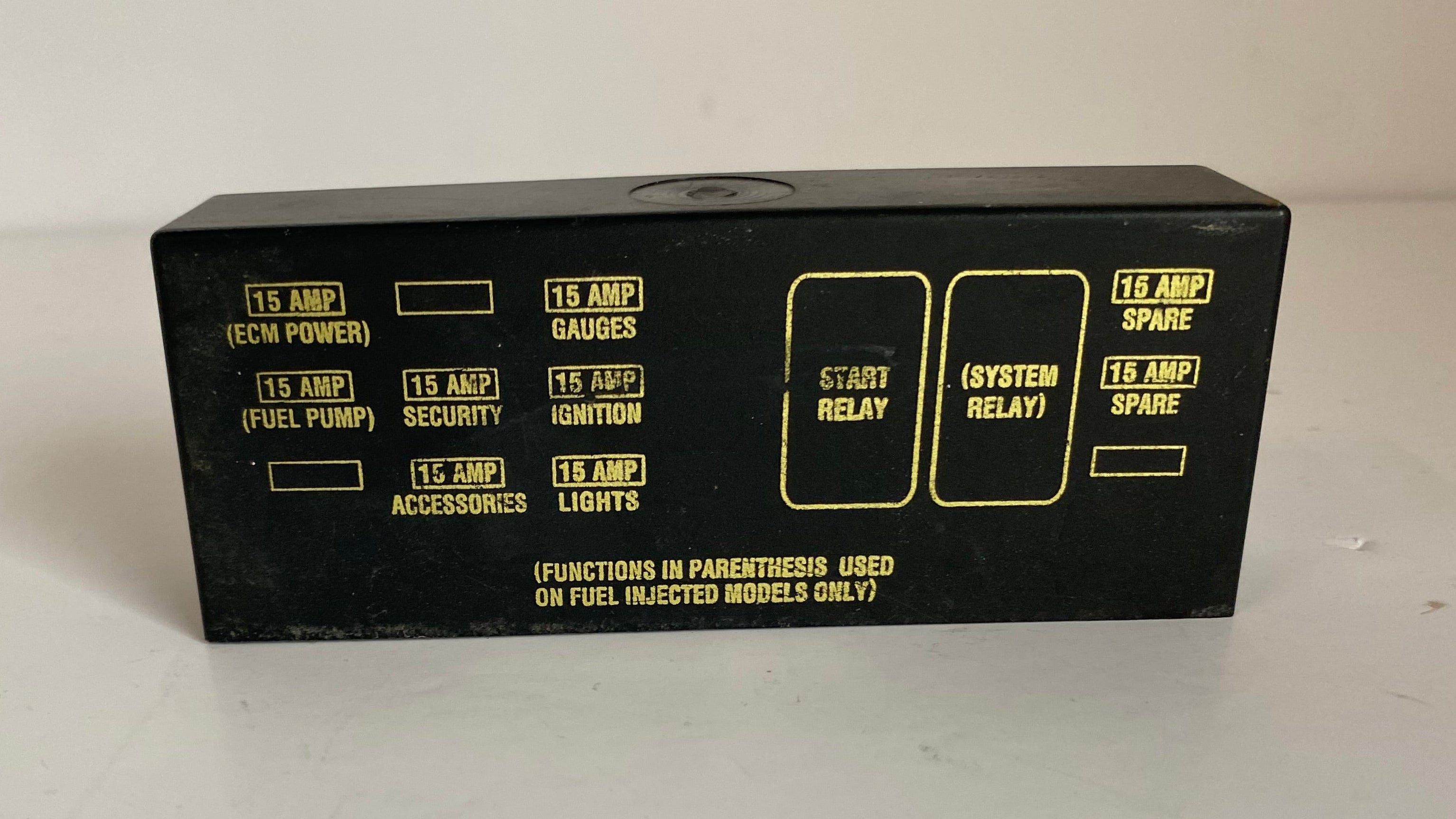 Cache fusibles pour Softail Harley Davidson