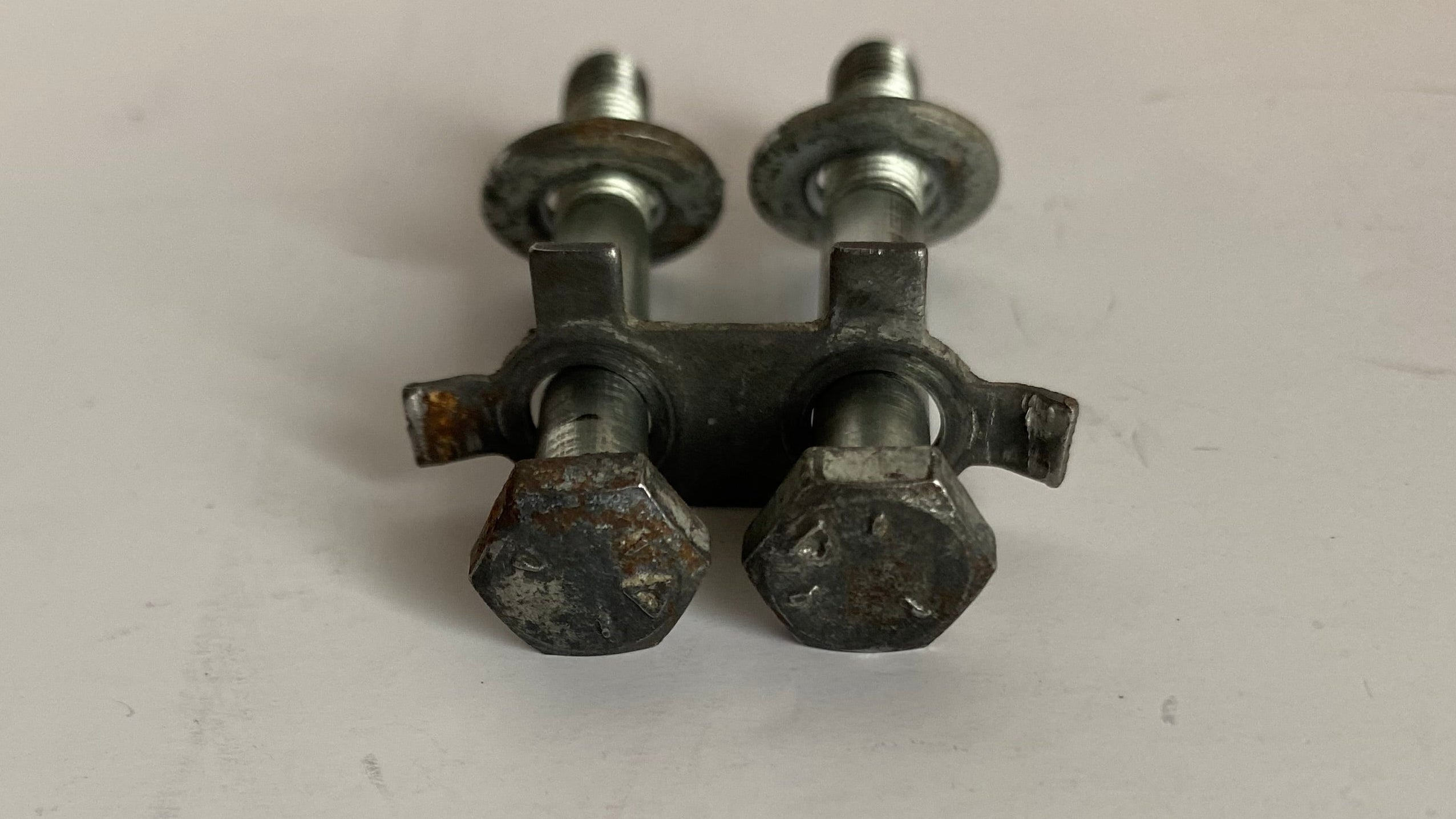 Jeu de vis patin tendeur chaine primaire Harley Davidson REF OEM 2614 & 39996-65