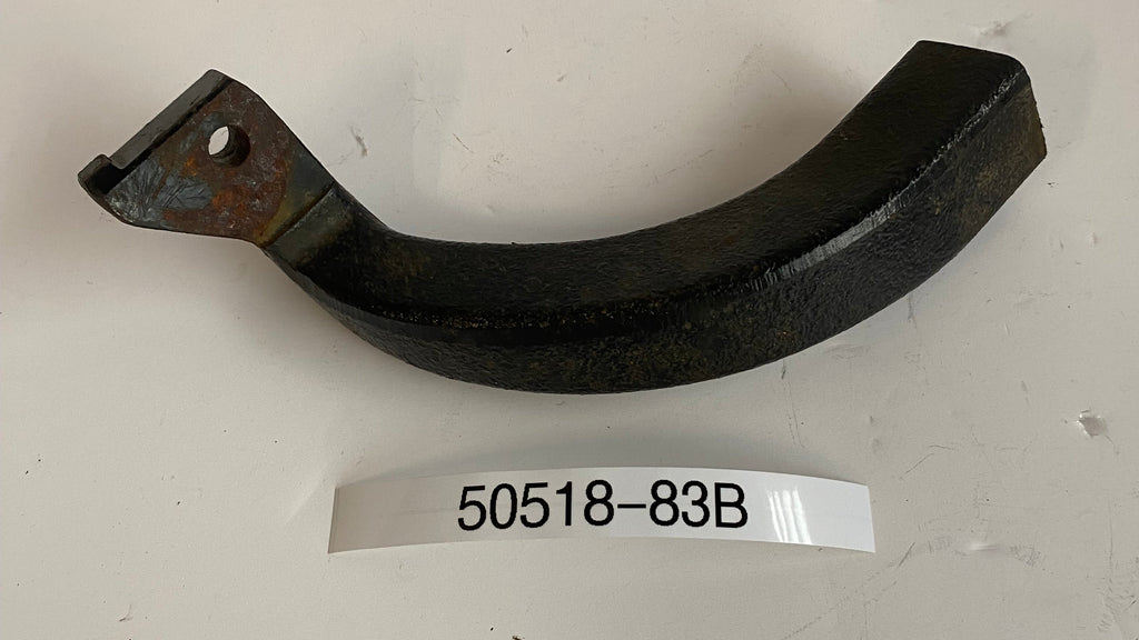 Support de marche pied pilote droit Touring Harley Davidson REF OEM 50518-83B