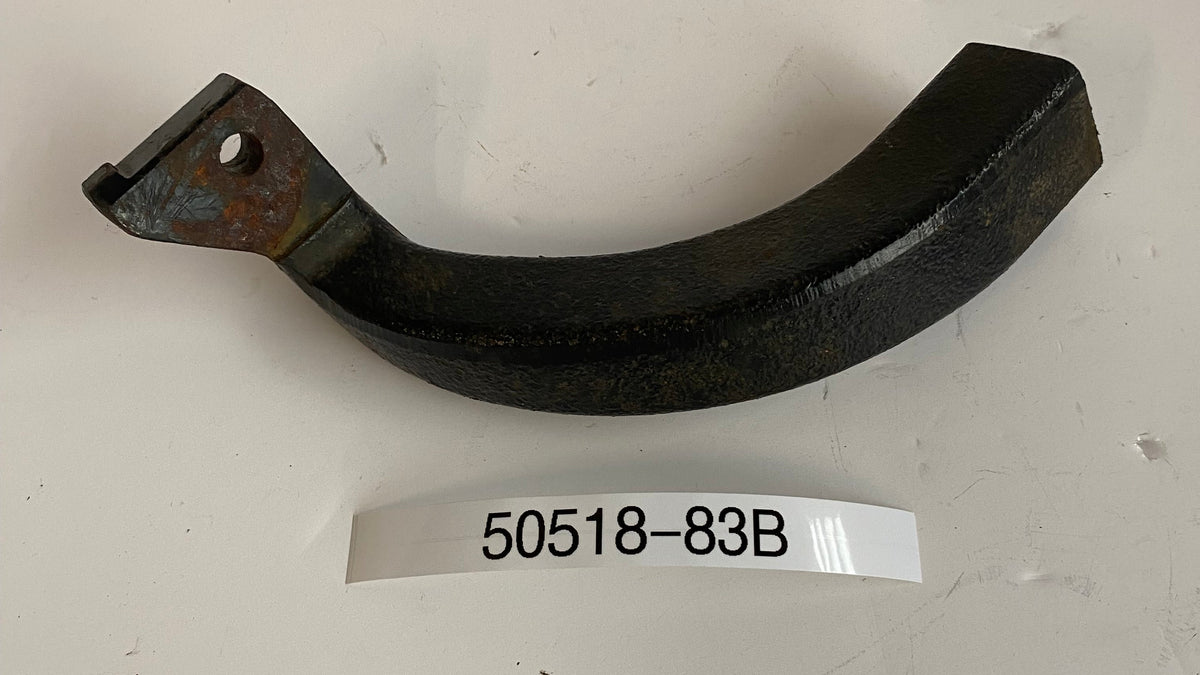 Support de marche pied pilote droit Touring Harley Davidson REF OEM 50518-83B