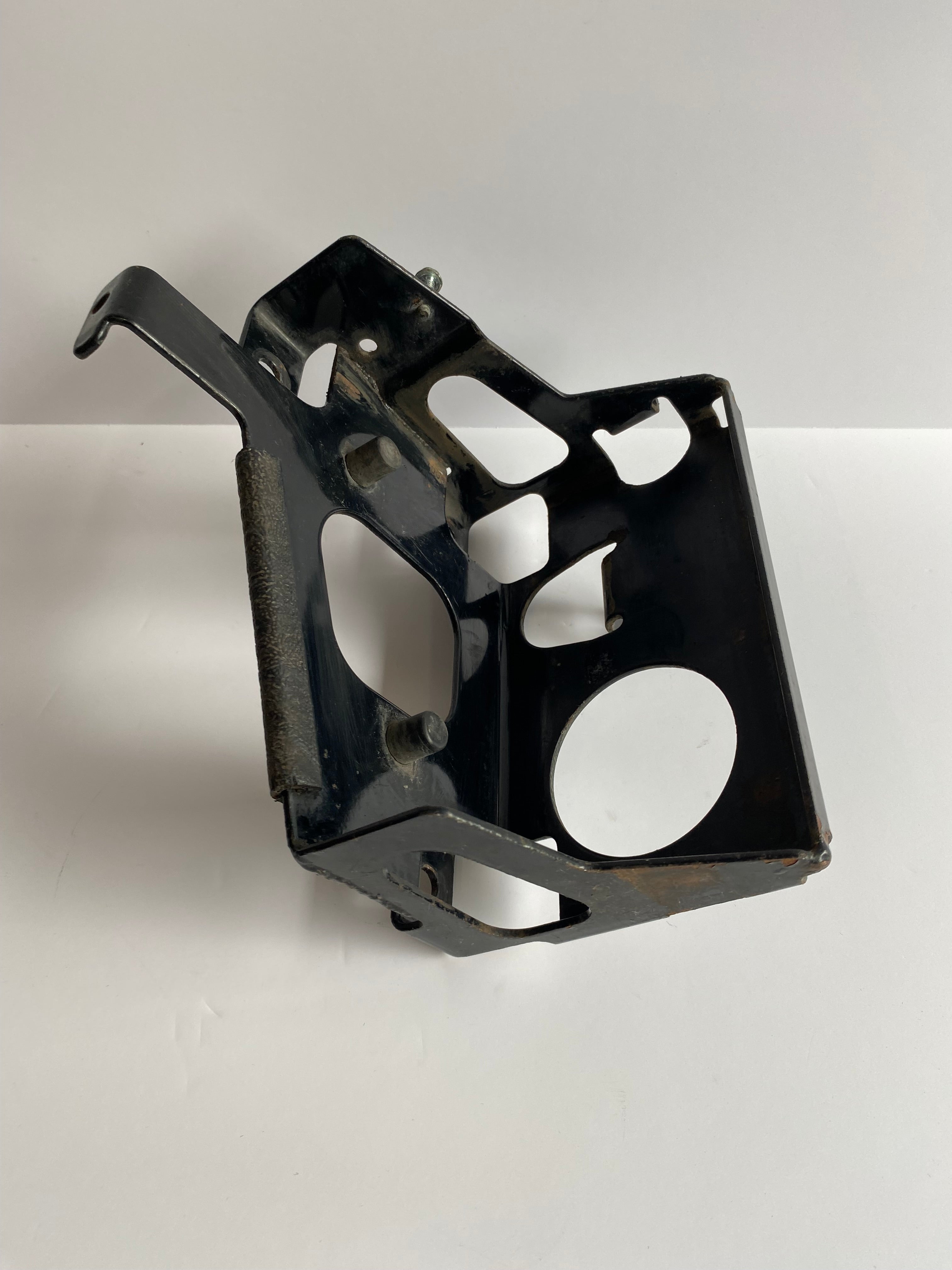Support de batterie Sportster Harley Davidson REF OEM : 66194-98