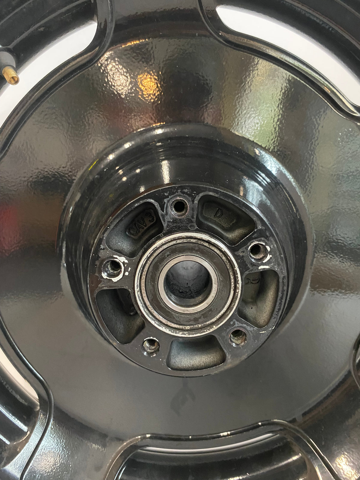 Jeu de roues noires 16 pouces avant et arrière Touring Harley Davidson REF OEM 41132-08 & 43585-08