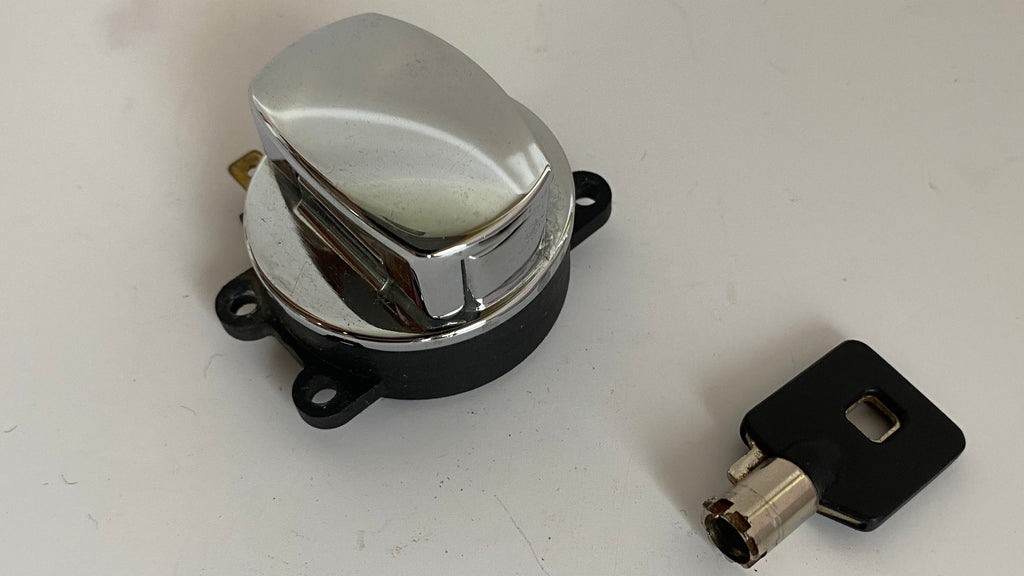 Contacteur à clé Aftermarket Harley Davidson REF OEM 71450-04