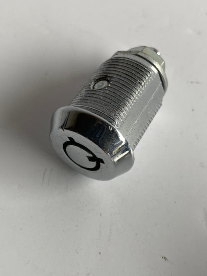Serrure de tour pak & 2 clés Touring Harley Davidson REF OEM 53848-00