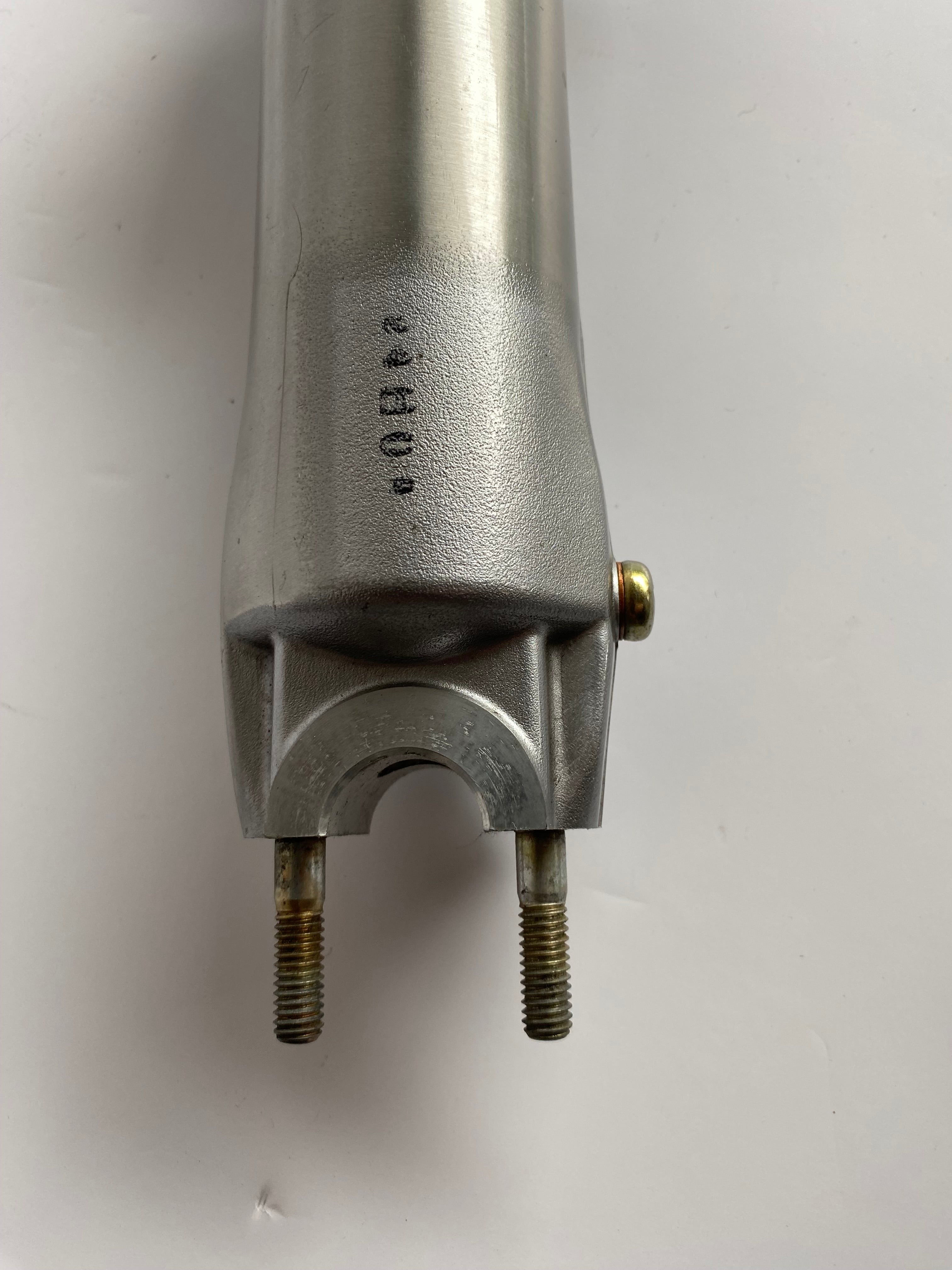 Jeu de fourreaux alu poli Harley Davidson REF OEM 45917-86 / 45918-00