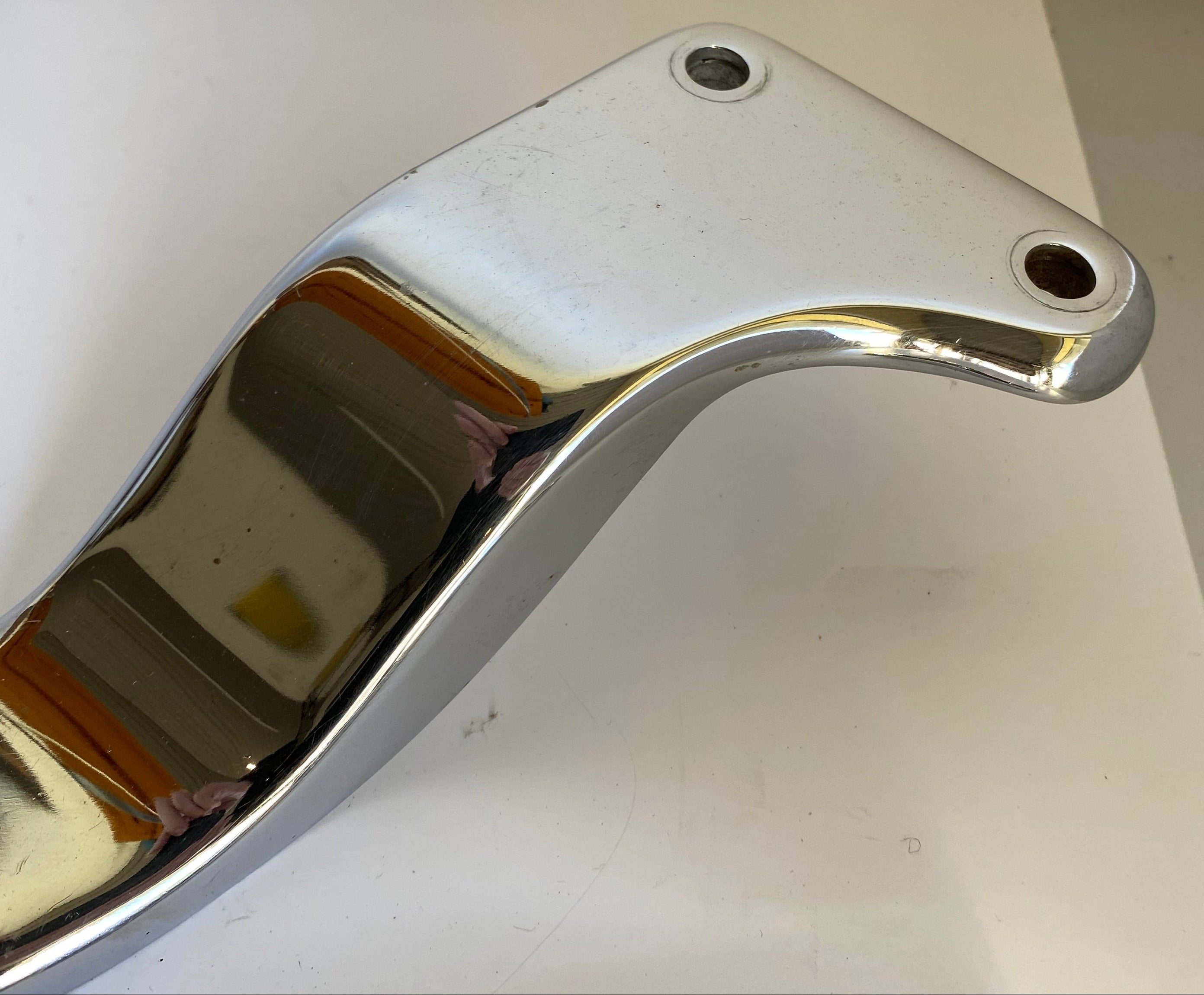 Jeu de sabres garde boue arrière Harley Davidson Softail REF OEM : 59969-86A et 59964-86A