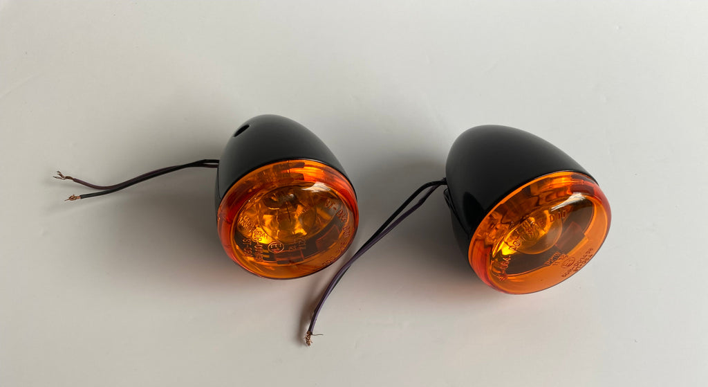 Harley Davidson Black Turn Signal Set REF OEM 67800908