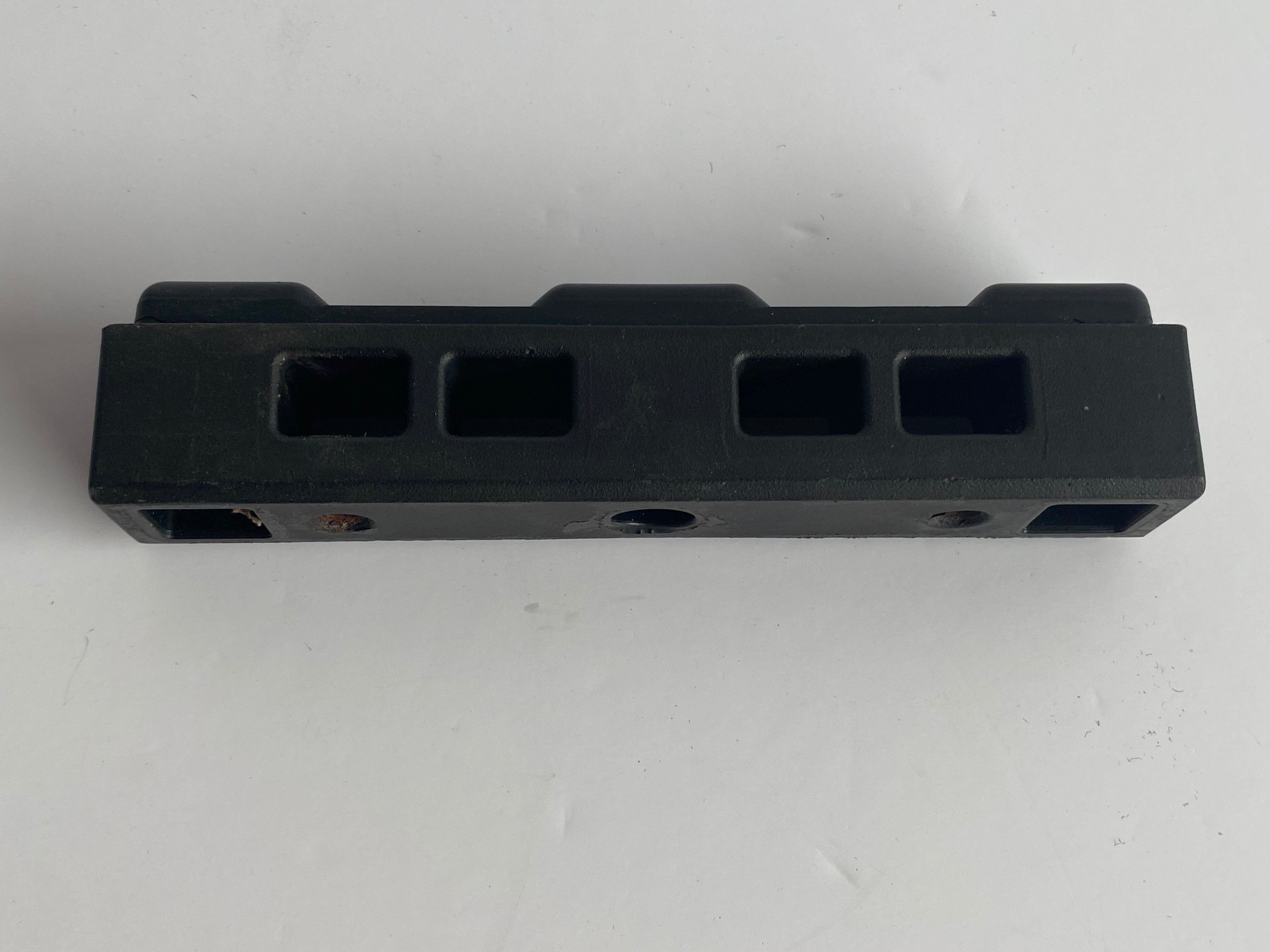 Butée de bras oscillant Softail RockerC Harley Davidson REF OEM 11618