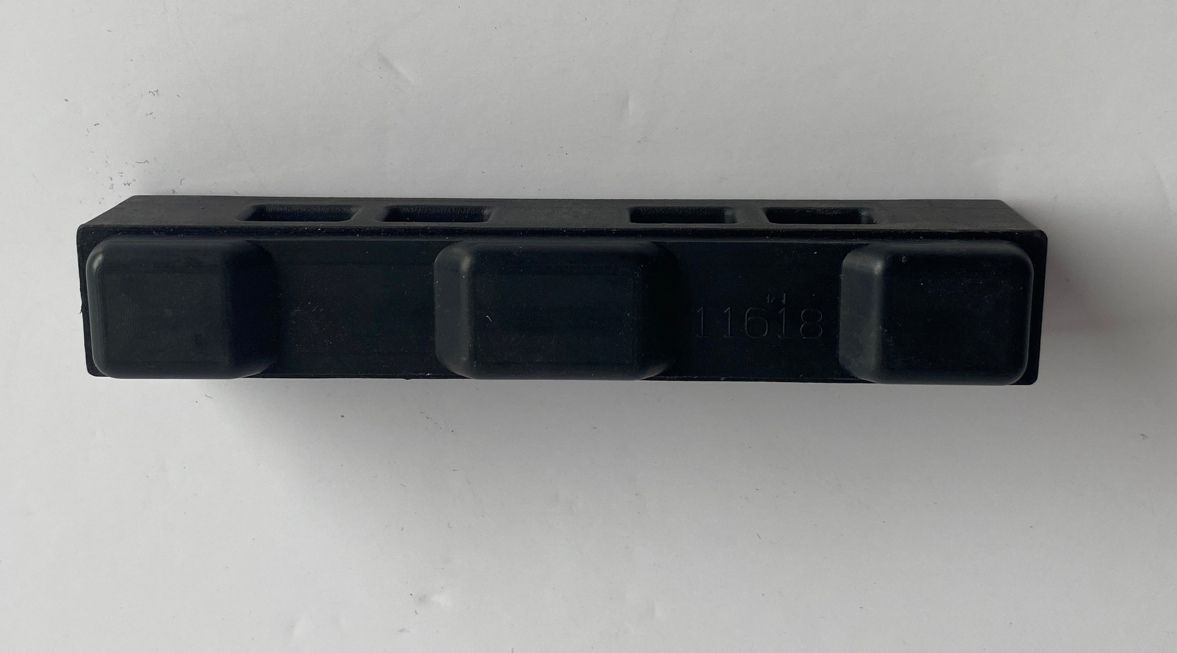 Butée de bras oscillant Softail RockerC Harley Davidson REF OEM 11618