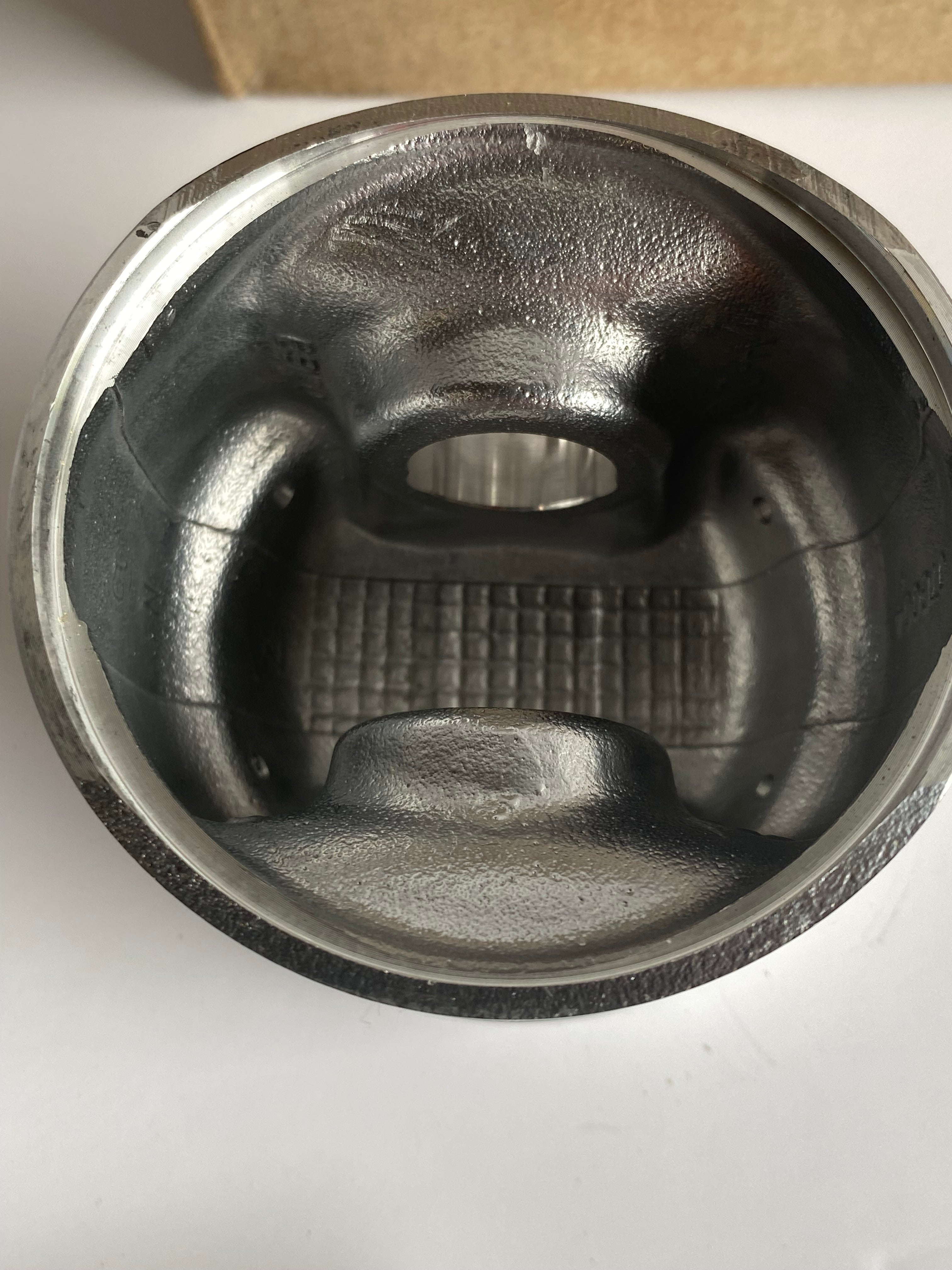 Set of 2 pistons 883 standard size Harley Davidson REF OEM 22242-86A