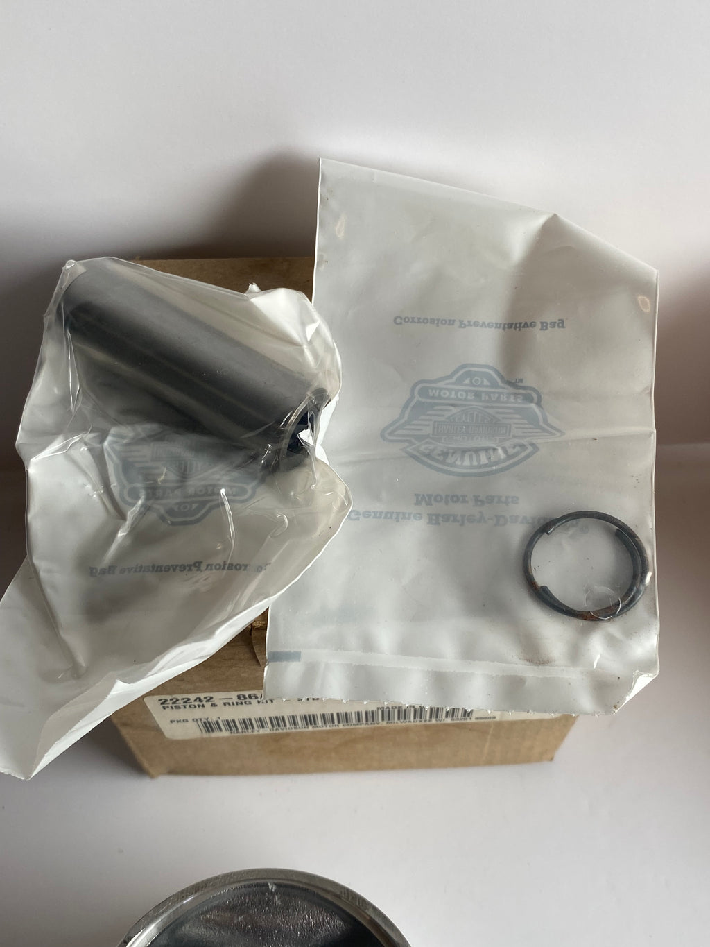Set of 2 pistons 883 standard size Harley Davidson REF OEM 22242-86A