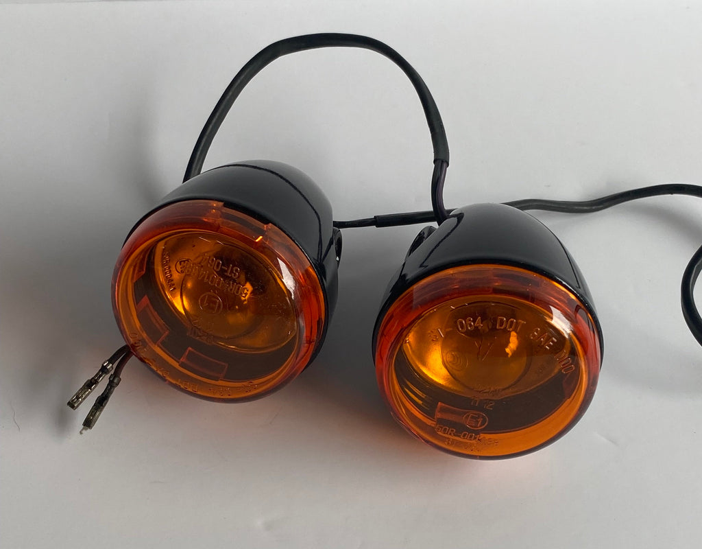 Jeu de clignotants noirs Harley Davidson REF OEM 67800908