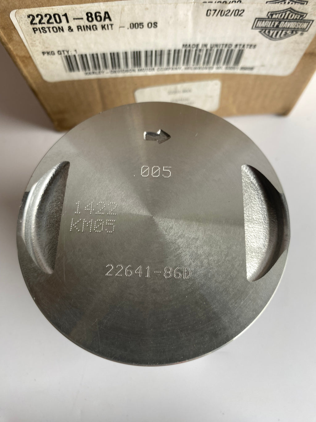 Jeu de 2 pistons moteur 883 cote +005 Harley Davidson REF OEM 22201-86A