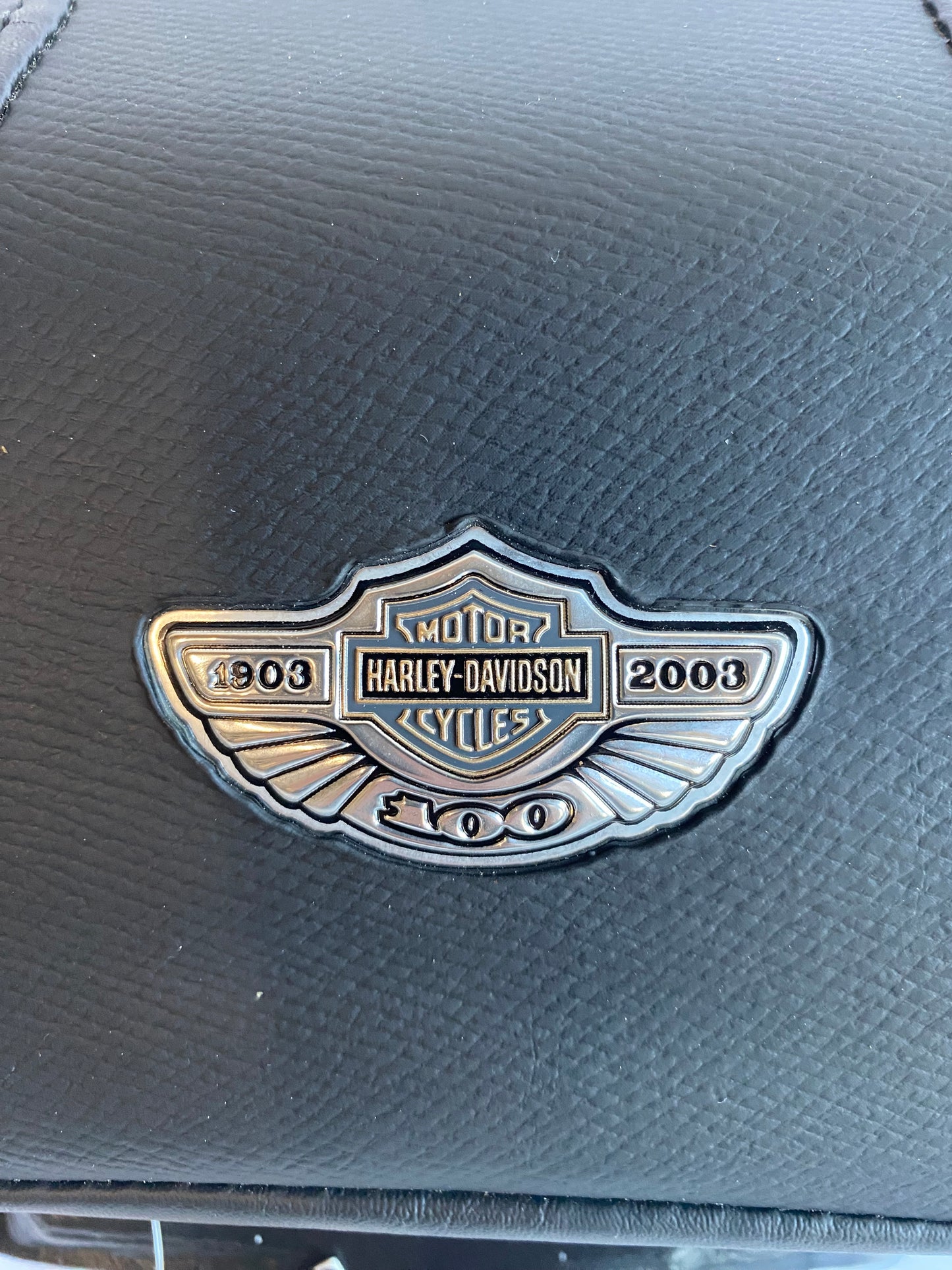 Siège passager Fat Boy 2003 anniversaire Harley Davidson REF OEM 53073-03