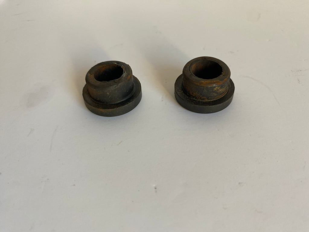 Harley Davidson fuel tank silent block REF OEM 62881-00