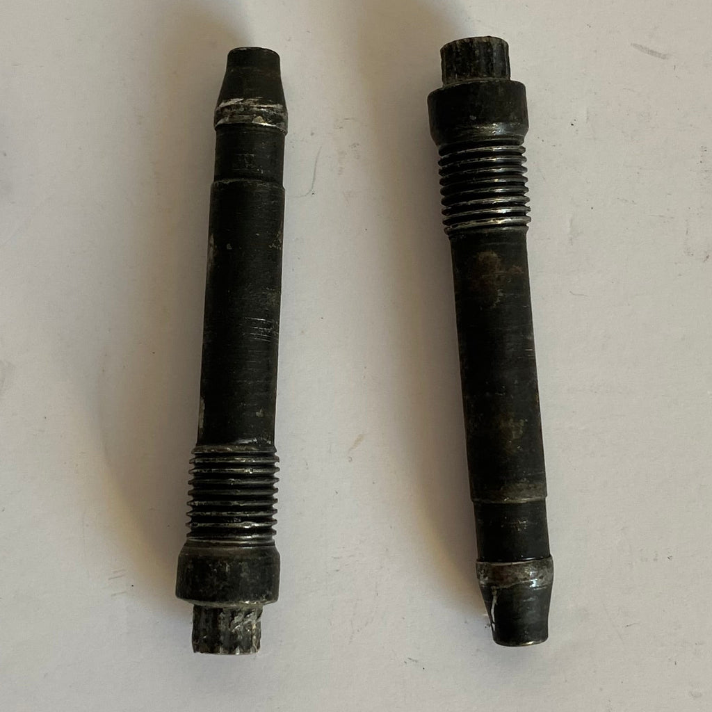 Jeu de 2 vis maintien plaquettes de frein Harley Davidson REF OEM 44314-00