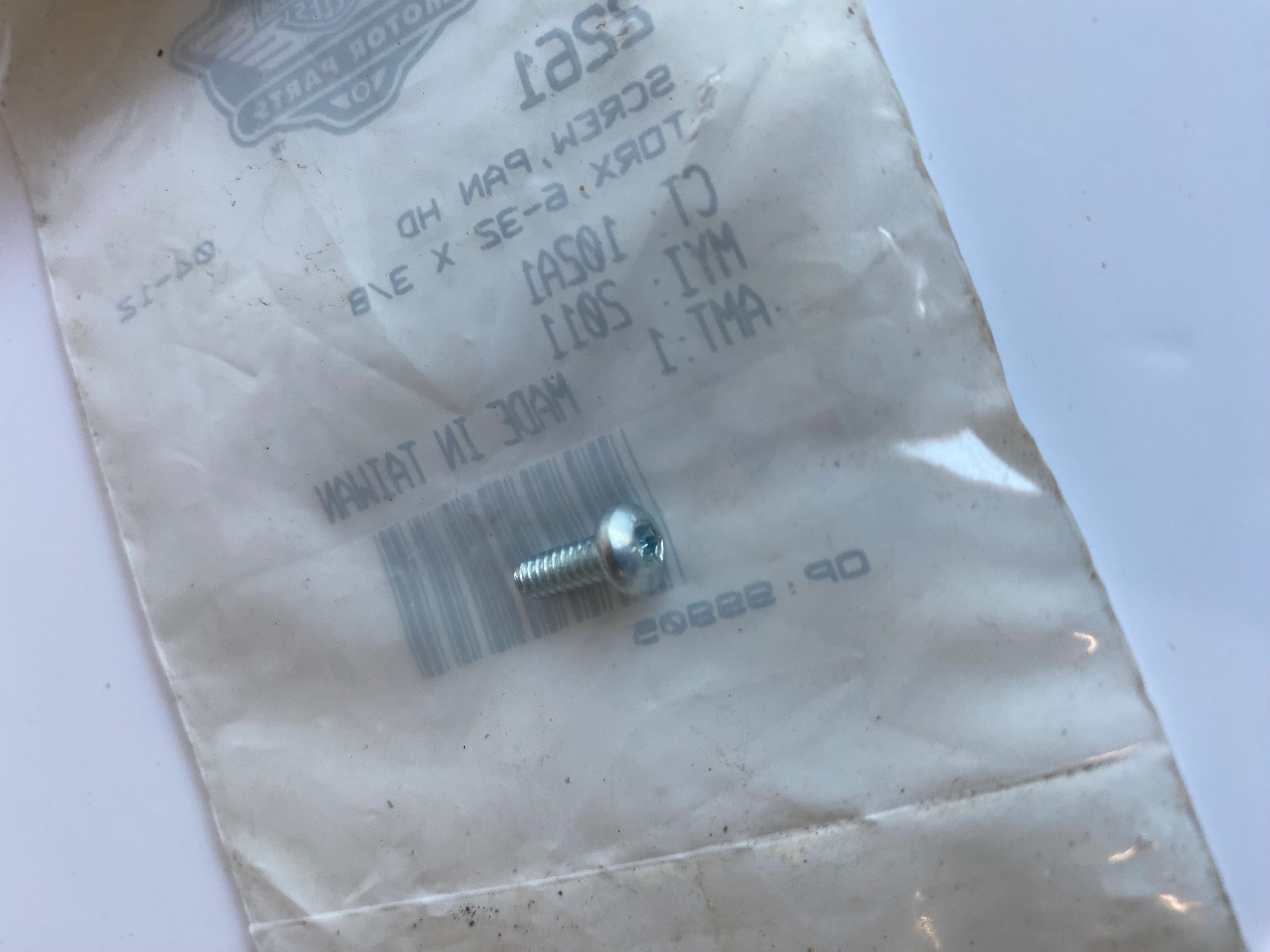 Screw 6-32 x 3/8 internal Harley Davidson commodo REF OEM 2261