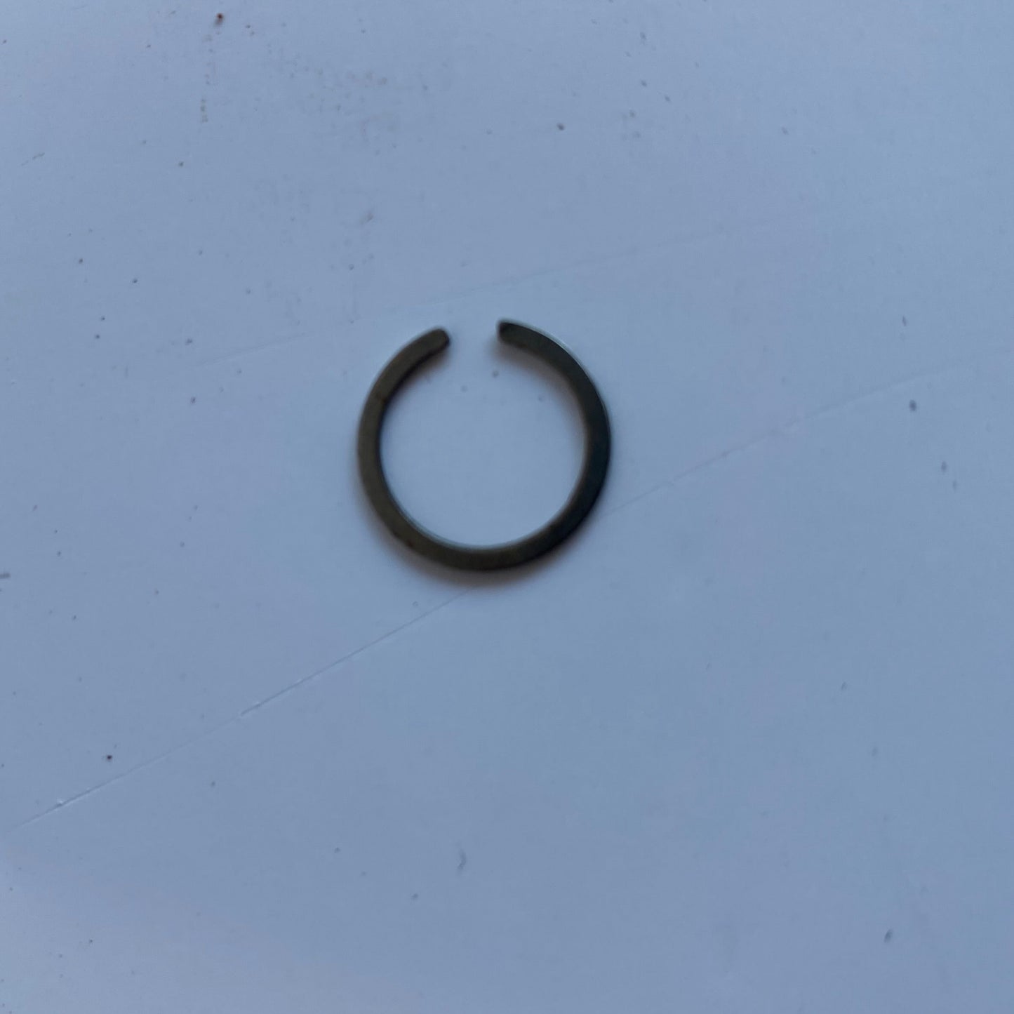 Clip axe pompe a huile Harley Davidson REF OEM 26348-36
