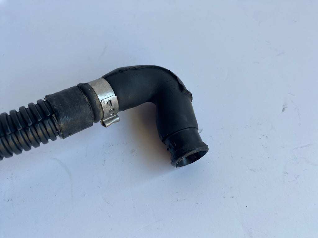 Durite de vidange moteur Softail Harley Davidson REF OEM 63553-00B & 63628-00