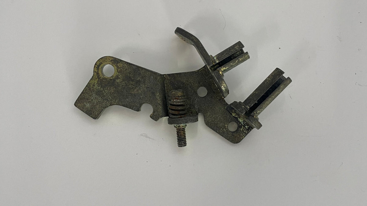 Support de câbles accélérateur carburateur Keihin CV40 Harley Davidson REF OEM 27339-90
