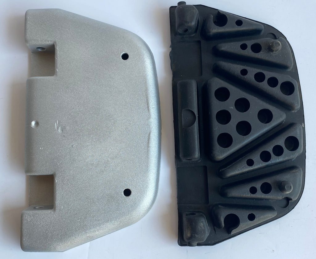 Jeu de supports et marches pieds passager Softail Harley Davidson REF 50602-00