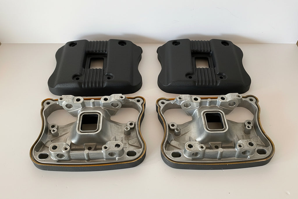 Jeu de caches culbuteurs noir wrinkle Sportster Harley Davidson REF OEM 17645-07 & 17655-05
