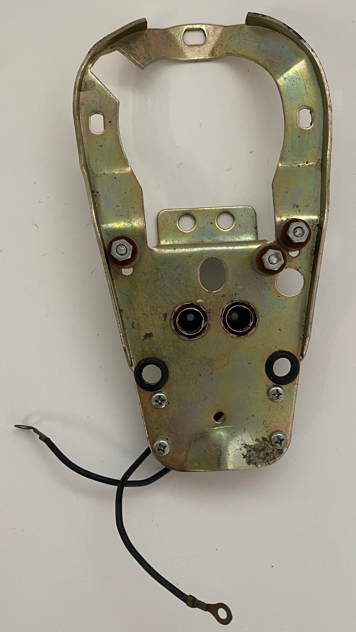 Support compteur dash Harley Davidson REF OEM 70950-47