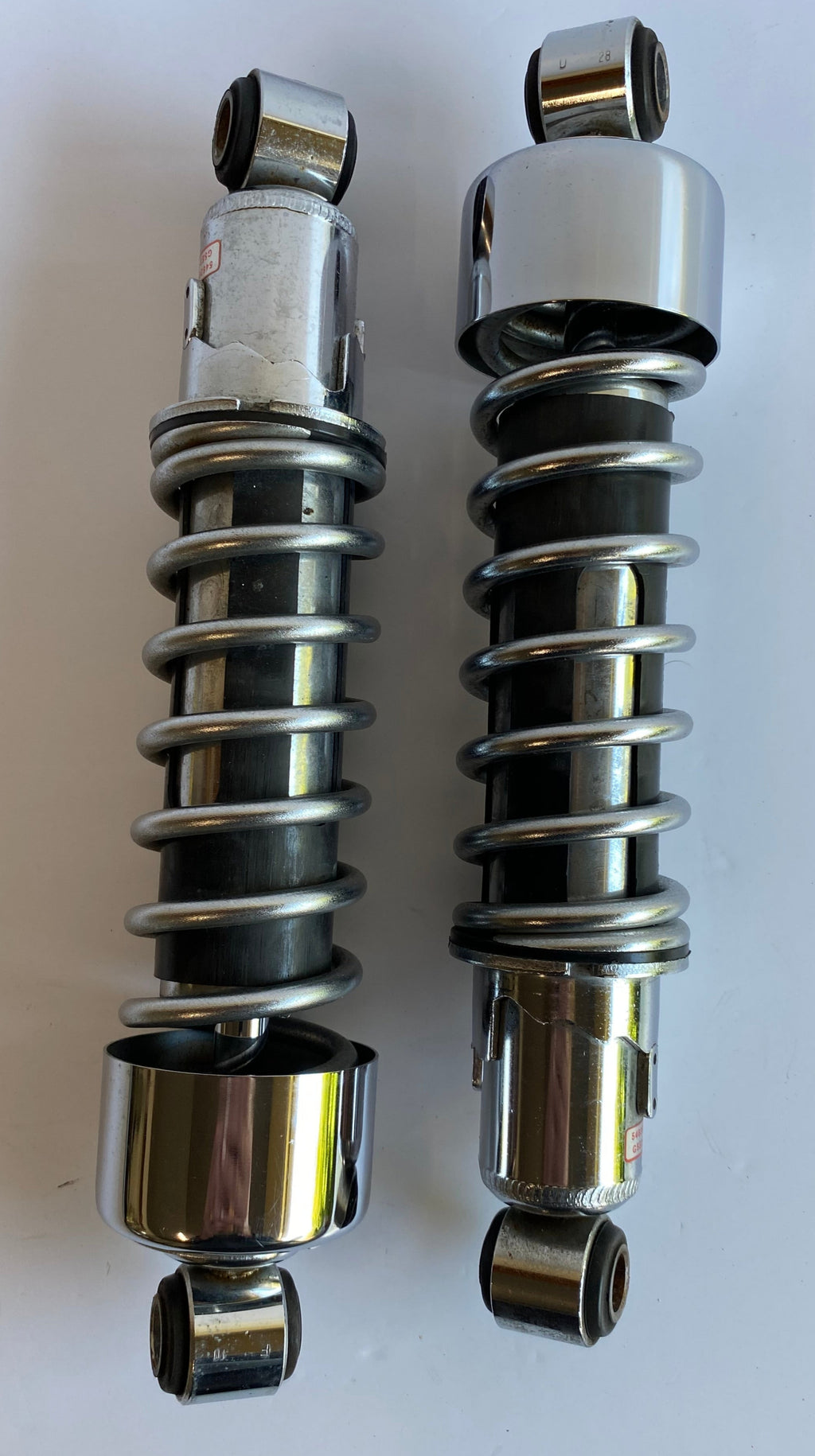 Harley Davidson 11" Chrom-Stoßdämpfersatz REF OEM 54568-04