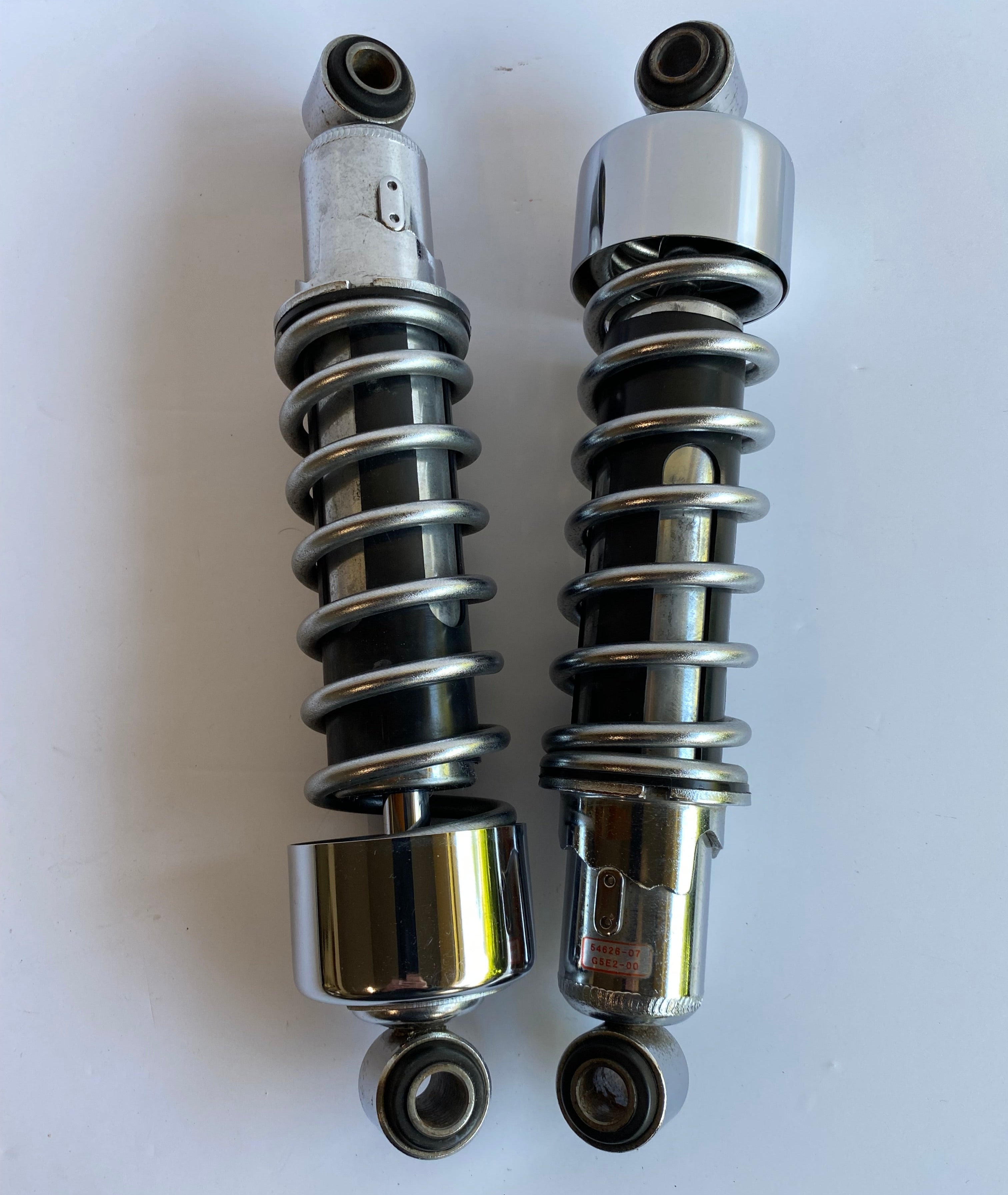 Harley Davidson 11" Chrome Shock Absorber Set REF OEM 54568-04