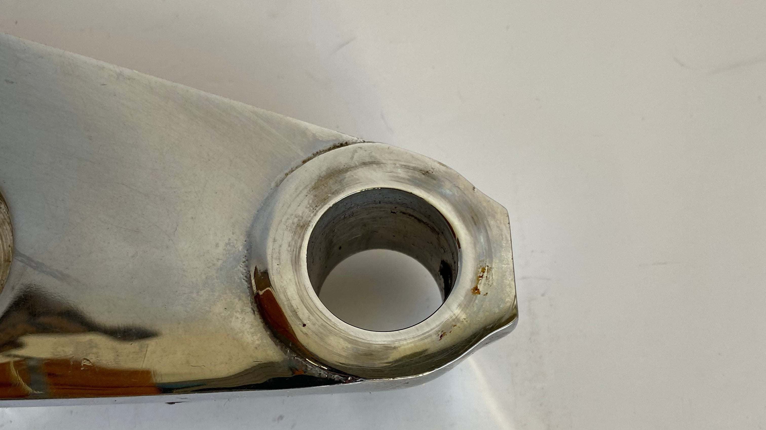 Té de fourche supérieur Harley Davidson REF OEM 45672-80B