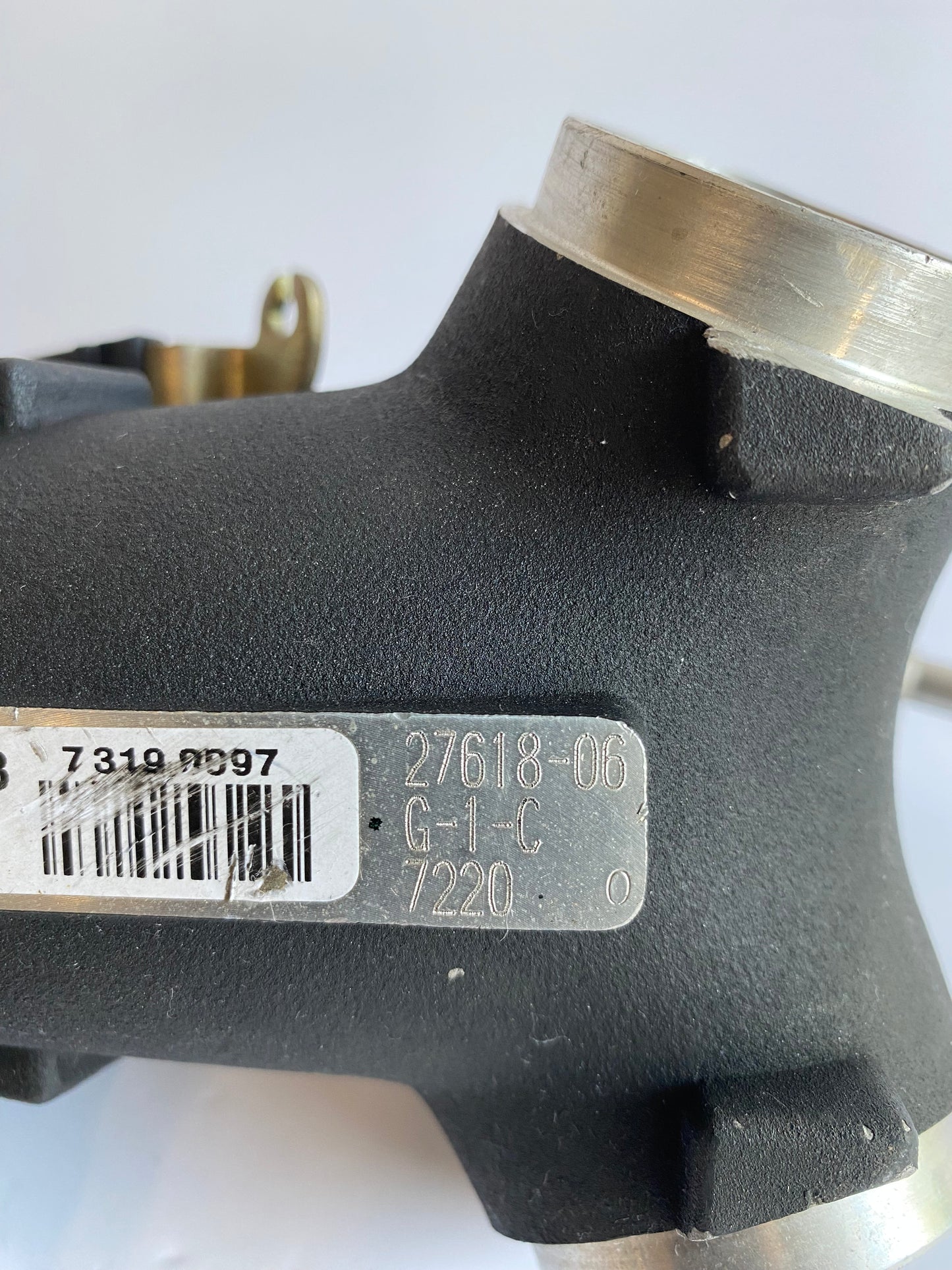 Corps d'injection Softail / Dyna Harley Davidson REF OEM 27708-06B