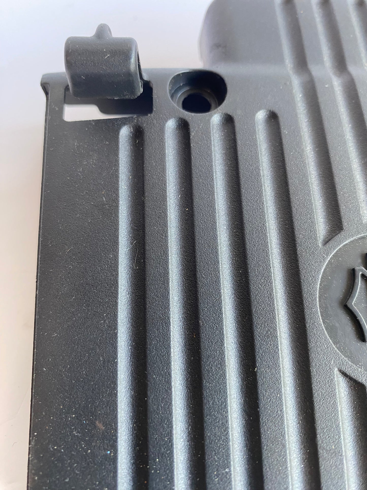 cache prises faisceau Sportster Harley Davidson REF OEM 69200405