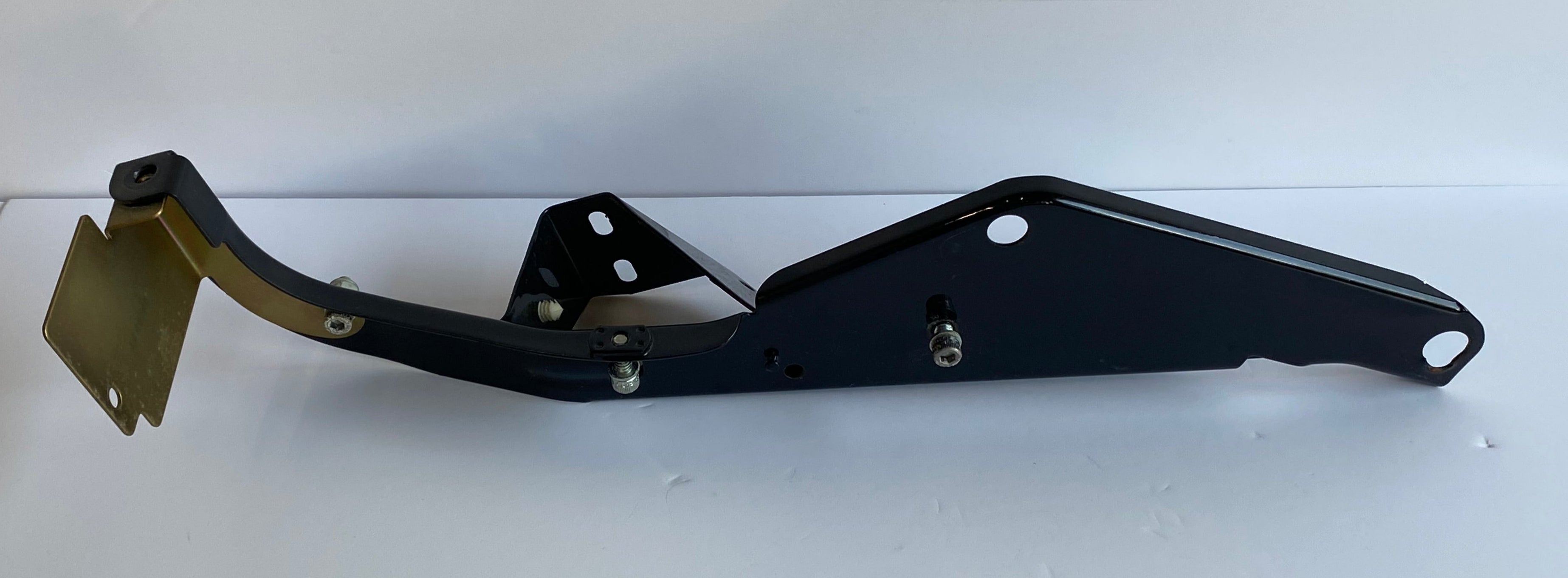 Support de fairing gauche Touring Harley Davidson REF OEM 58478-96B
