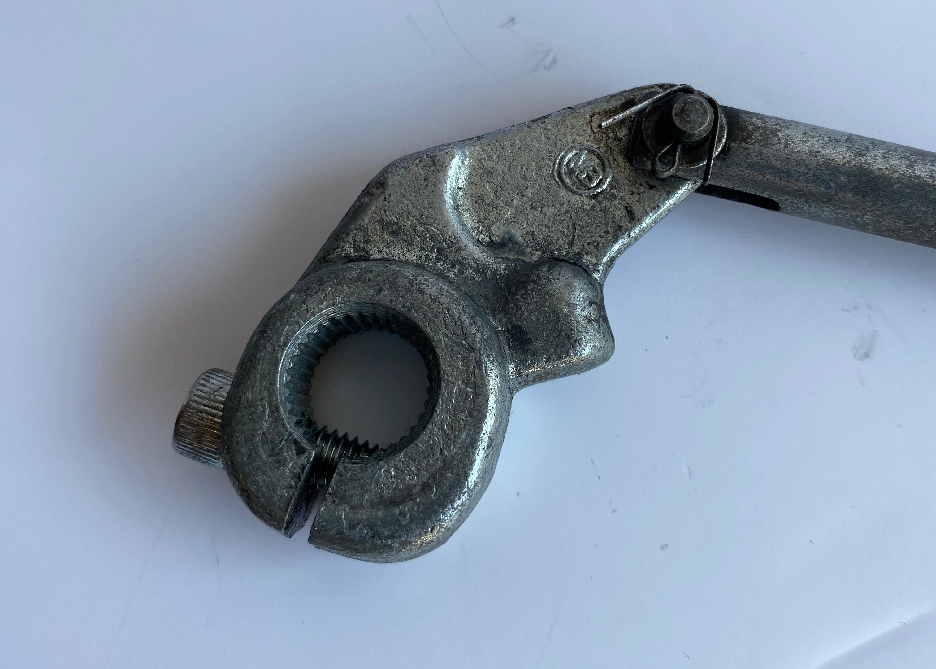 Tringle + biellette frein arrière Touring Harley Davidson REF OEM 41957-86 & 42510-83