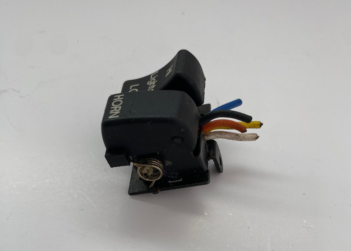 Boutons phare klaxon commodo Harley Davidson REF OEM 71573-82A