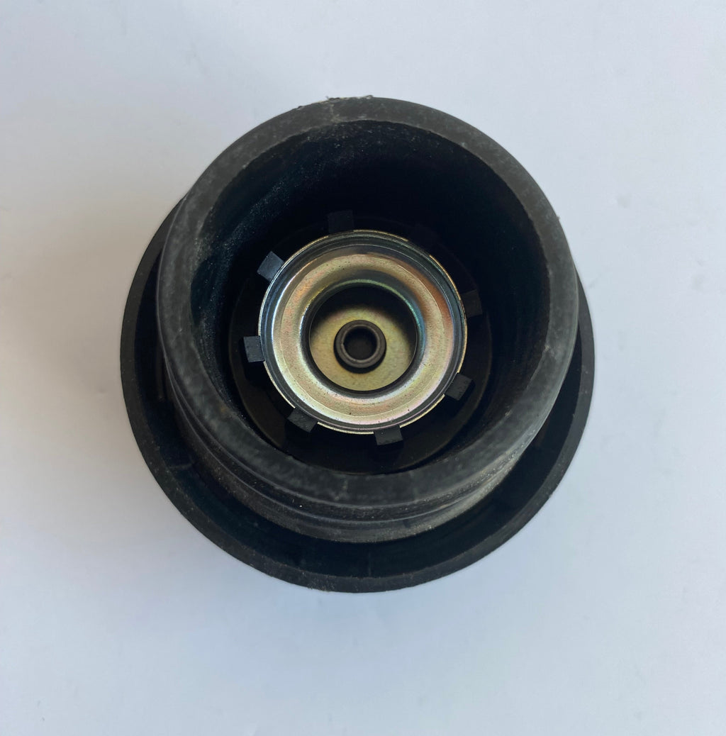Bouchon de carburant réservoir essence Touring Harley Davidson REF OEM 61274-92B