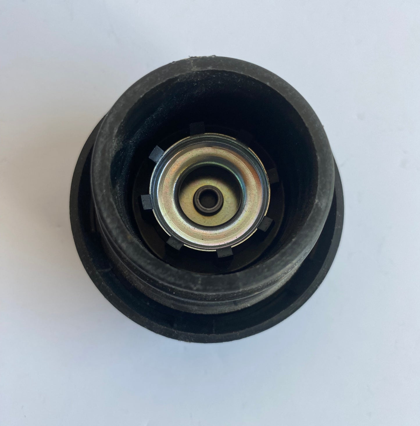 Bouchon de carburant Touring Harley Davidson REF OEM 61274-92B