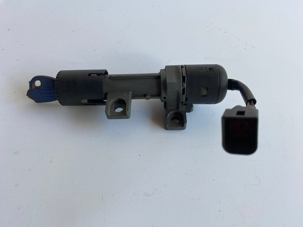 Contacteur à clé Buell XB REF OEM Y0724.1AD