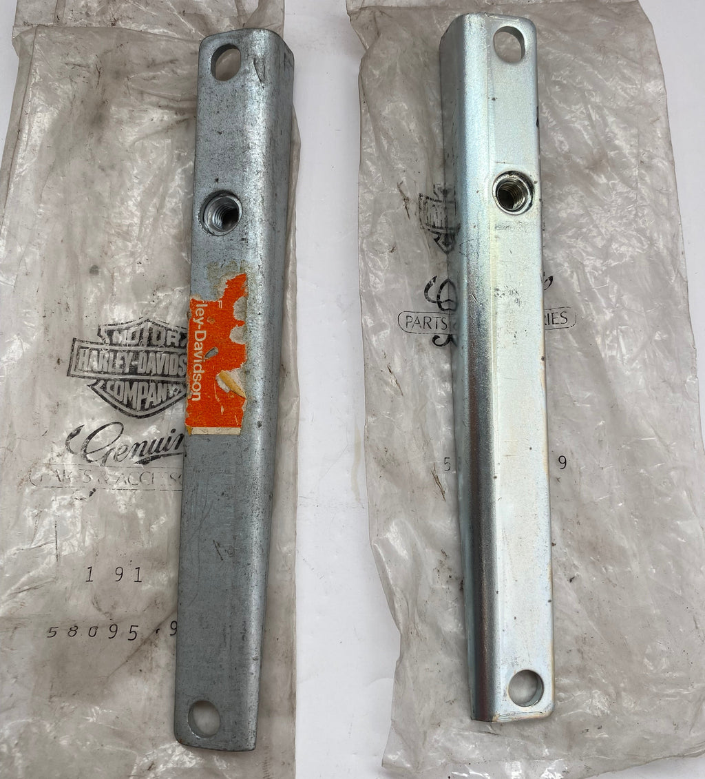 Ensemble de supports de pare brise Shovelhead Harley Davidson REF OEM 58096-49 et 58095-49