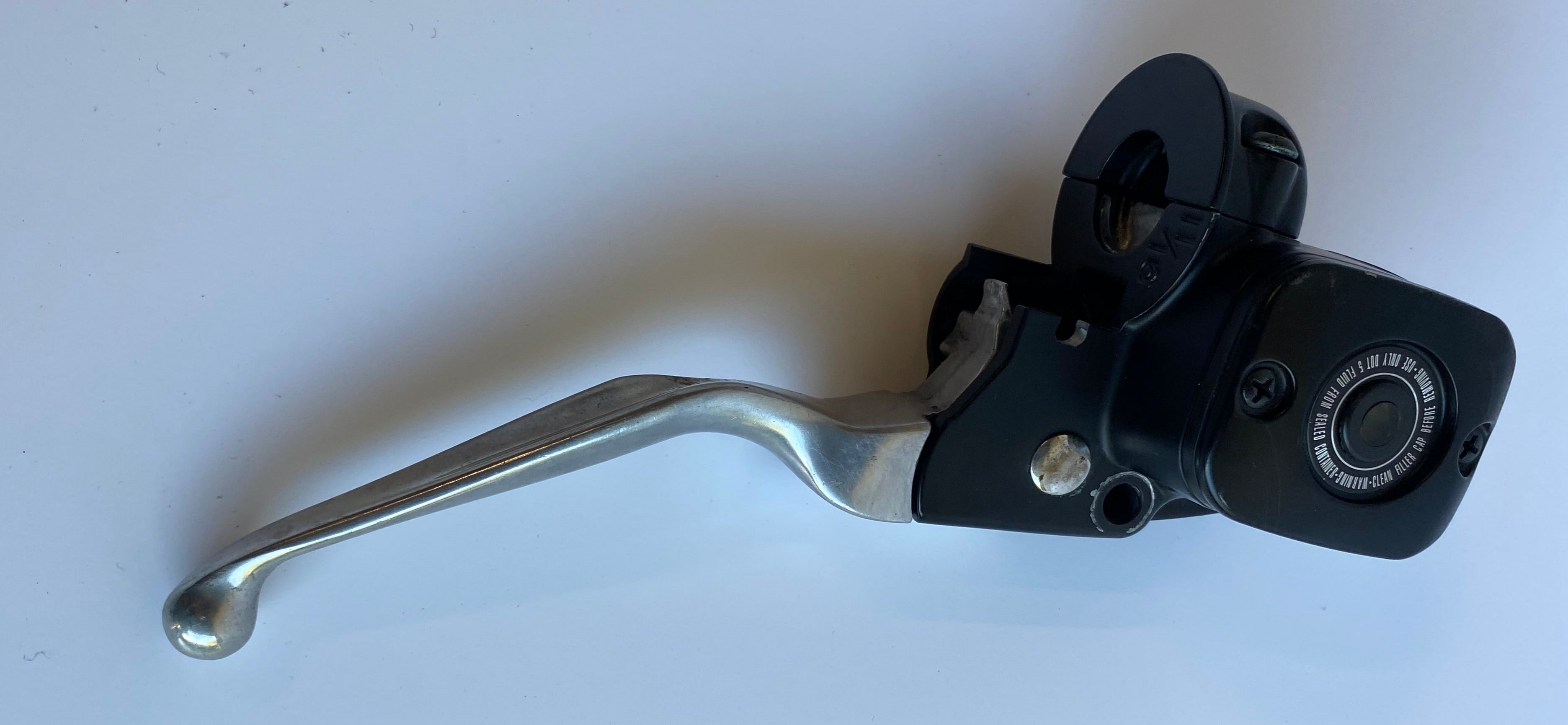 Harley Davidson Touring Front Brake Master Cylinder REF OEM 41700737