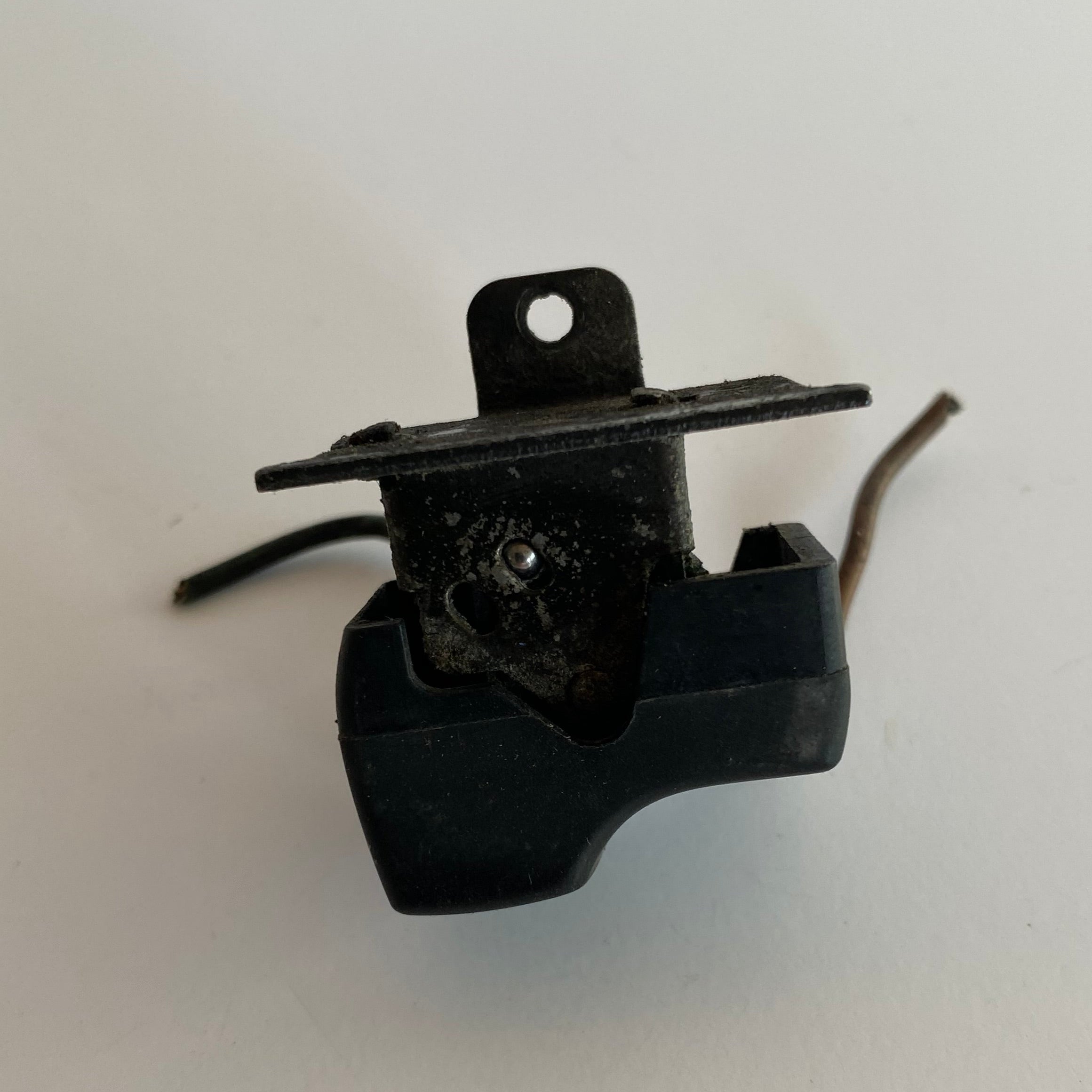 Bouton basculant clignotant droit Harley Davidson REF OEM 71591-82