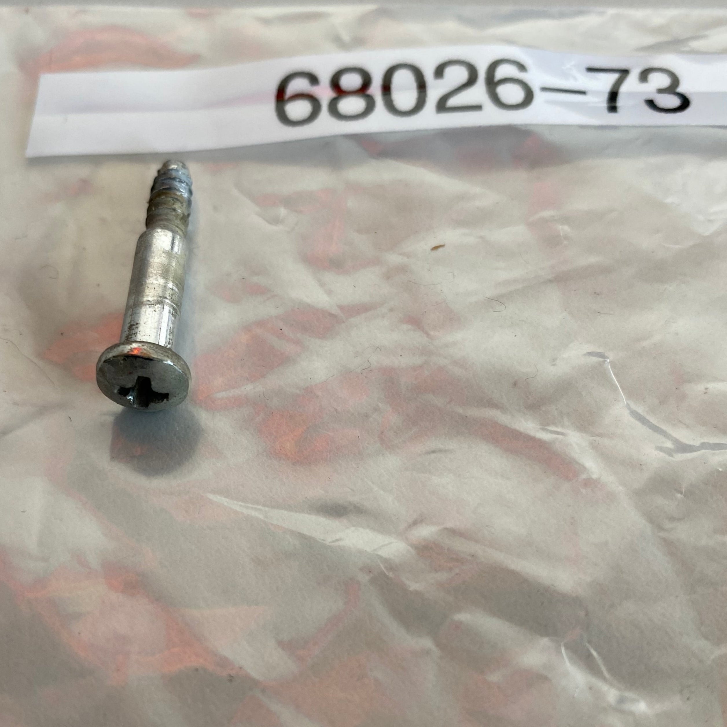 Vis feu arrière Harley Davidson REF OEM 68026-73