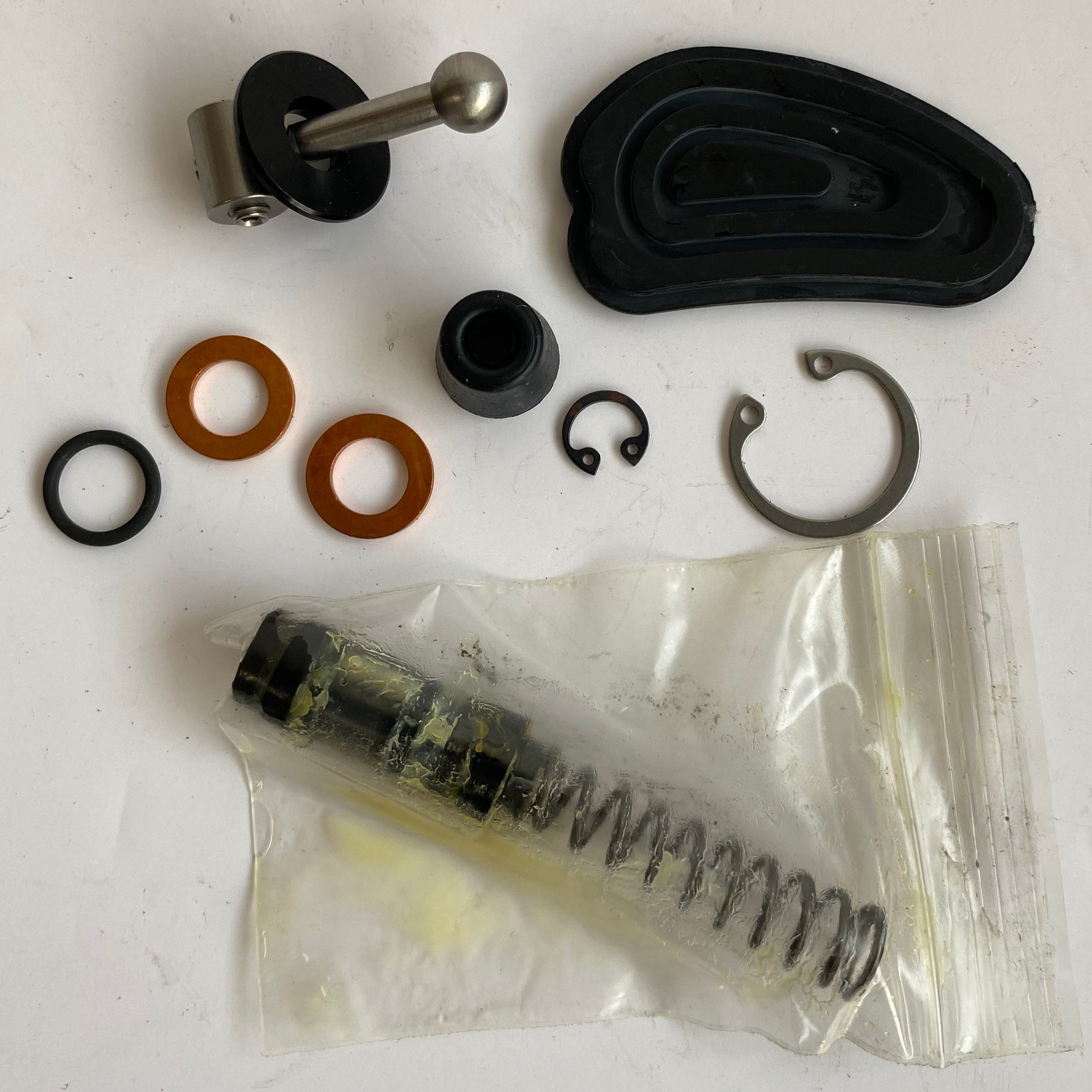 Kit de réparation maitre cylindre Rebuffini Harley Davidson REF 000182R