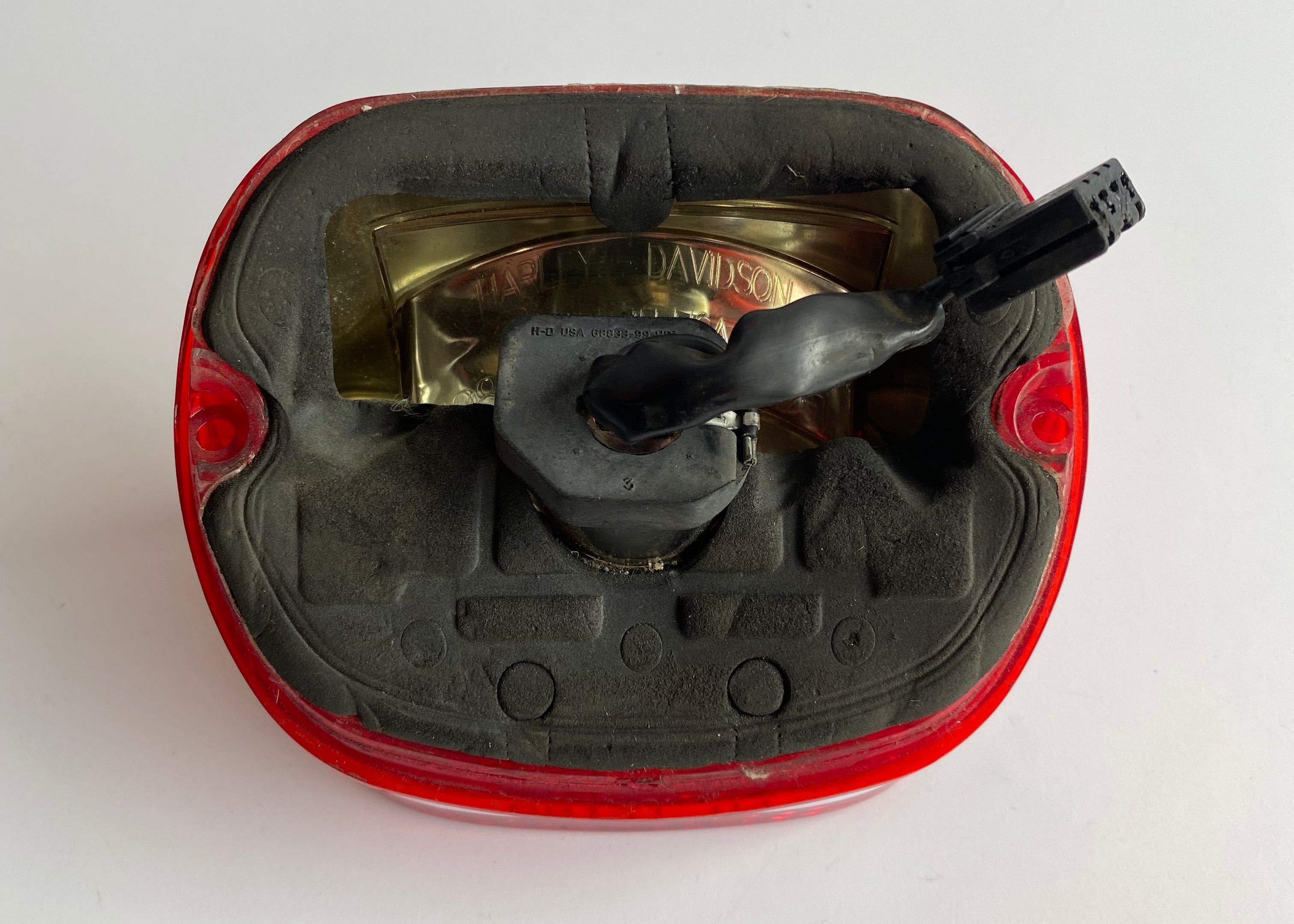 Cabochon feu arrière + douille Harley Davidson REF OEM 68141-04