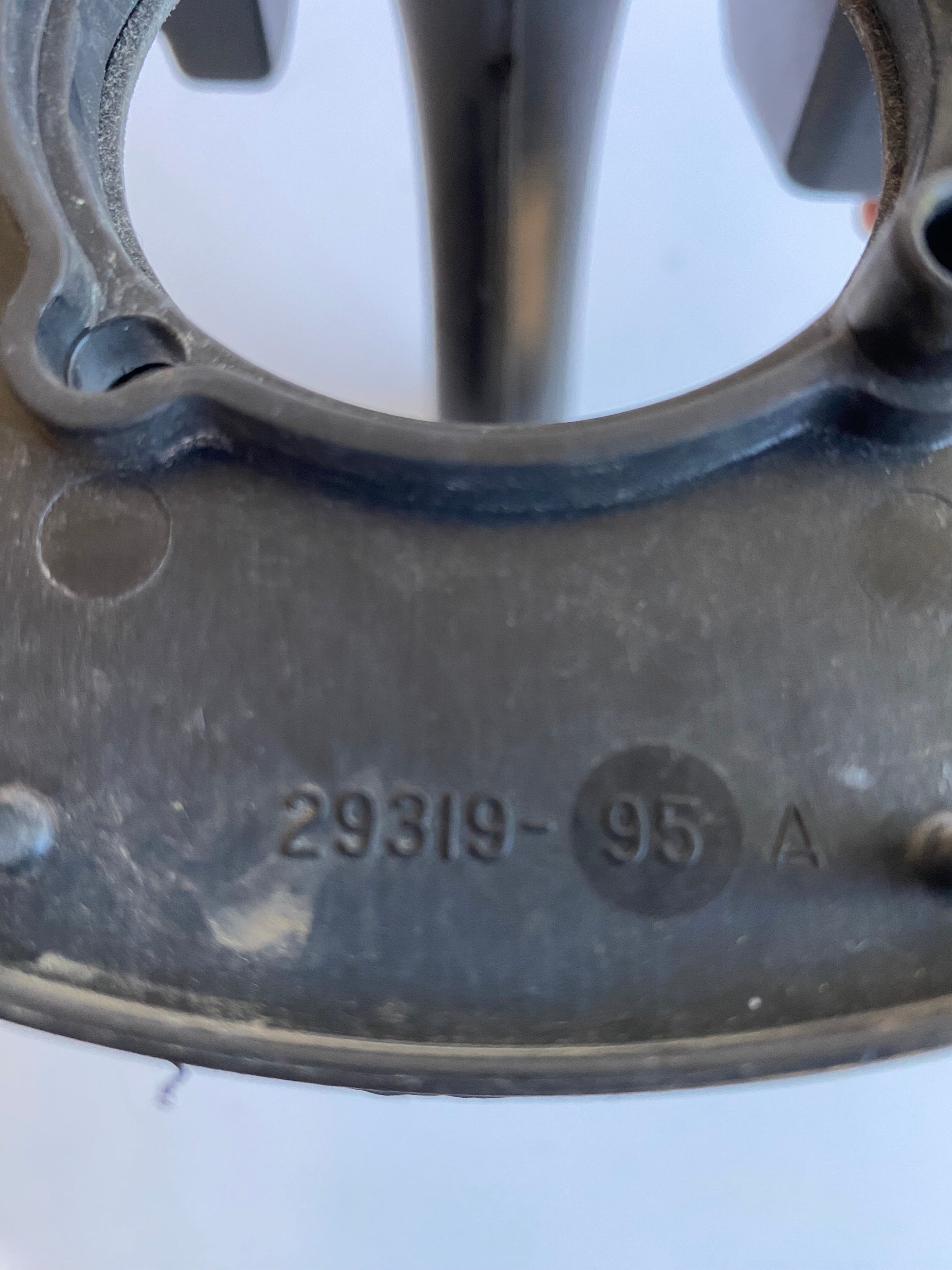 Support de filtre à air Harley Davidson REF OEM 29319-95A